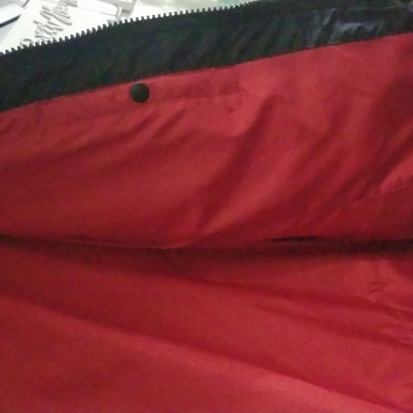 Ralph Lauren Puffer Jacket - Picture 4 of 9